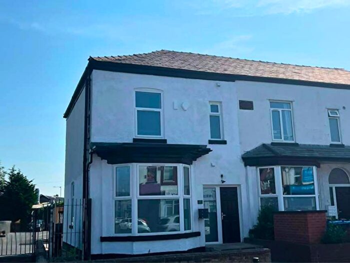 1 Bedroom Apartment To Rent In Wellington Road South, Stockport, SK2