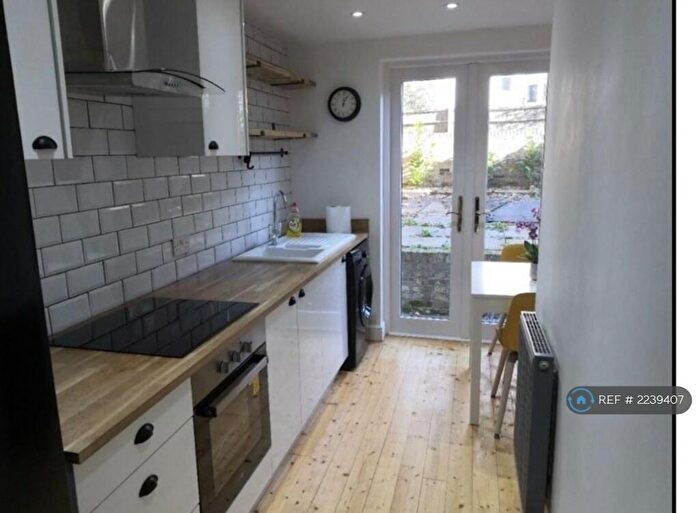 1 Bedroom Flat To Rent In Louveine Rd, London, SW11