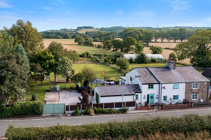 4 Bedroom Cottage For Sale In Pimbo Road, Kings Moss, St. Helens, WA11