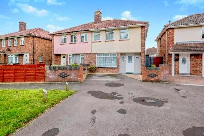 3 Bedroom Property To Rent In Wych Lane, Gosport, PO13