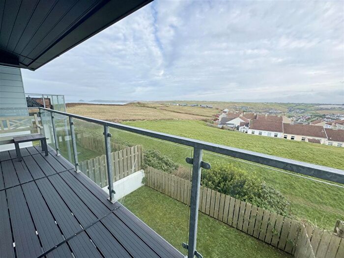 3 Bedroom Property For Sale In Gwythian Way, Perranporth, TR6
