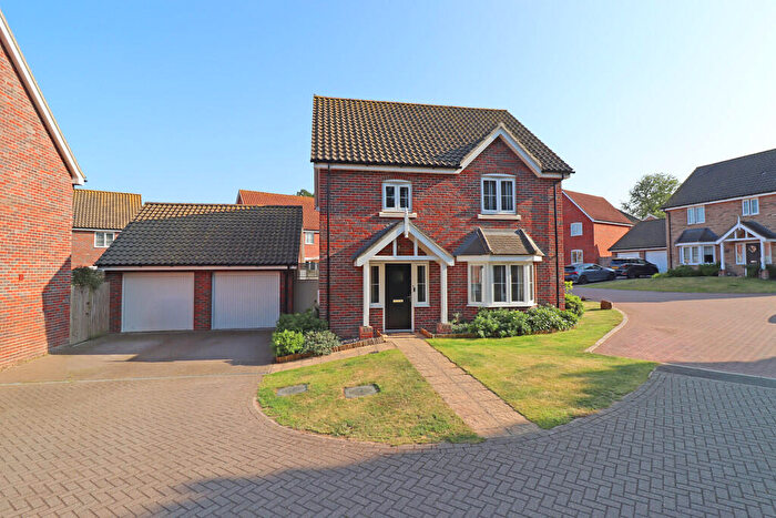 4 Bedroom Detached House For Sale In Gorse Field Close, Sproughton, IP8