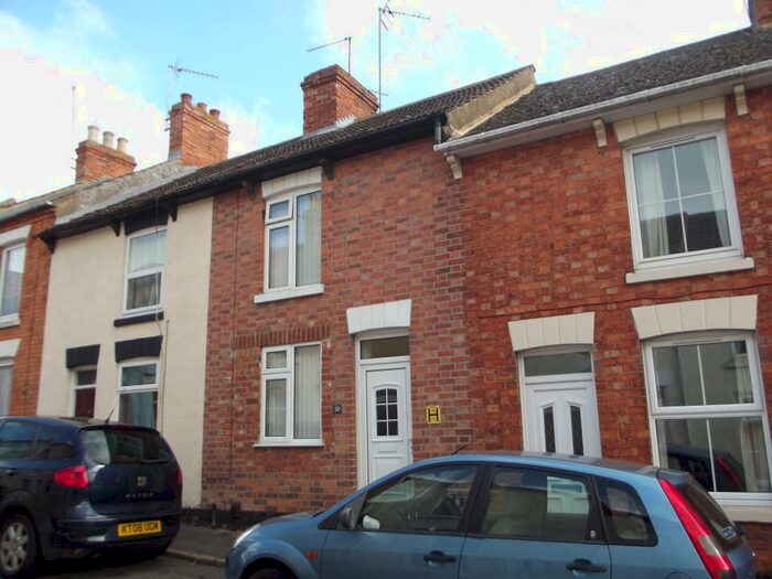 2 Bedroom Terraced House To Rent In New Street, Rothwell, Northamptonshire, NN14