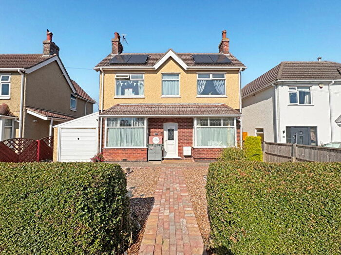 4 Bedroom Detached House For Sale In Sunningdale Drive, Skegness, Lincolnshire, PE25