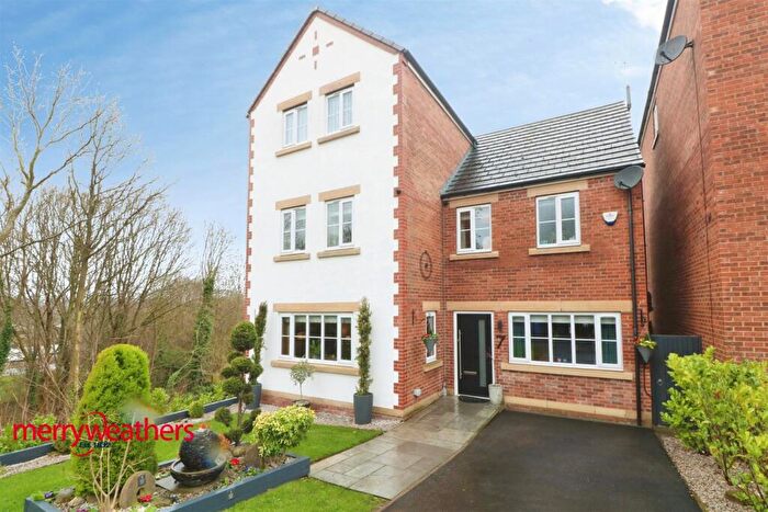 5 Bedroom Detached House For Sale In Darley Cross, Worsbrough, Barnsley, S70