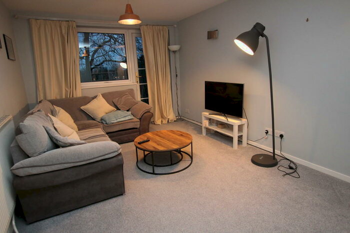 2 Bedroom Apartment To Rent In Clumber Court, Clumber Crescent South, NG7