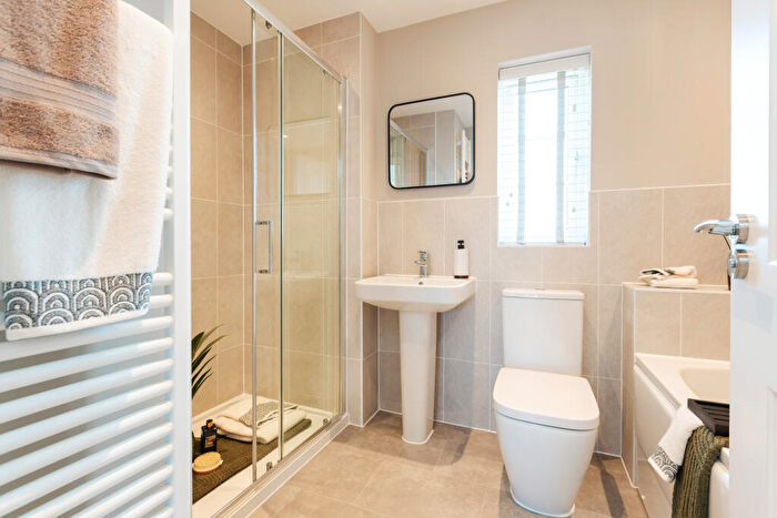 4 Bedroom Detached House For Sale In Orchards Rise, Scott Way, Swindon, Wiltshire, SN1