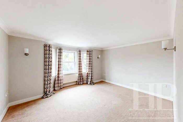 1 Bedroom Apartment To Rent In Forest Road, Horsham, RH12