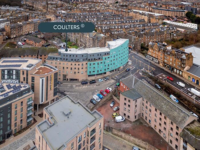 3 Bedroom Flat For Sale In / Abbey Lane, Abbeyhill, Edinburgh, EH8