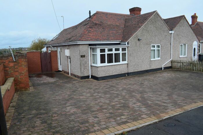 2 Bedroom Semi-Detached Bungalow To Rent In Ansley Road, Nuneaton, CV10