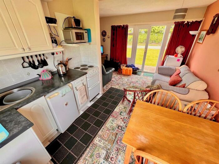2 Bedroom Chalet For Sale In Edward Road, Winterton-On-Sea, NR29