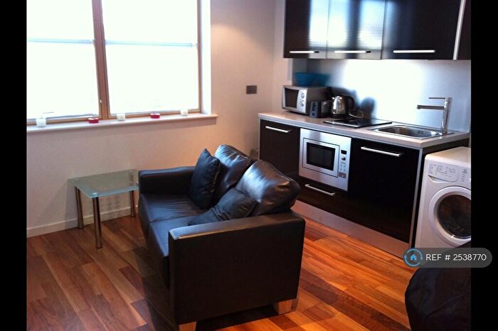 Studio To Rent In Wellington Street, Leeds, LS1