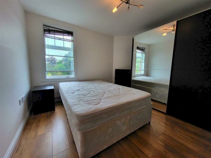 2 Bedroom Apartment To Rent In Buttery Mews, London, N14