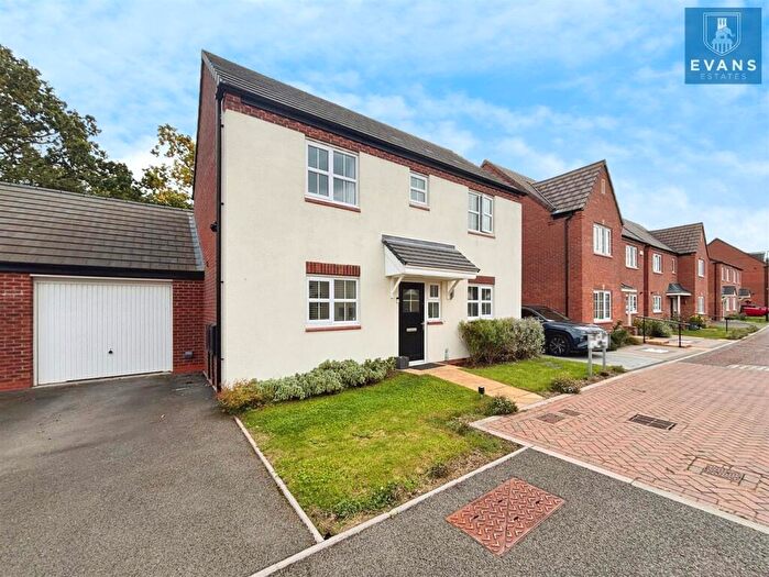 3 Bedroom Detached House For Sale In John Murphy Gardens, Coundon, Coventry, CV6