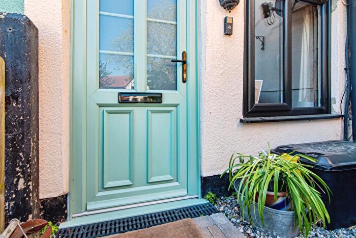 3 Bedroom Terraced House For Sale In The Street, Lound, Lowestoft, NR32