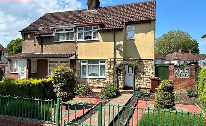 3 Bedroom House To Rent In Greenwood Avenue, Hull, HU6