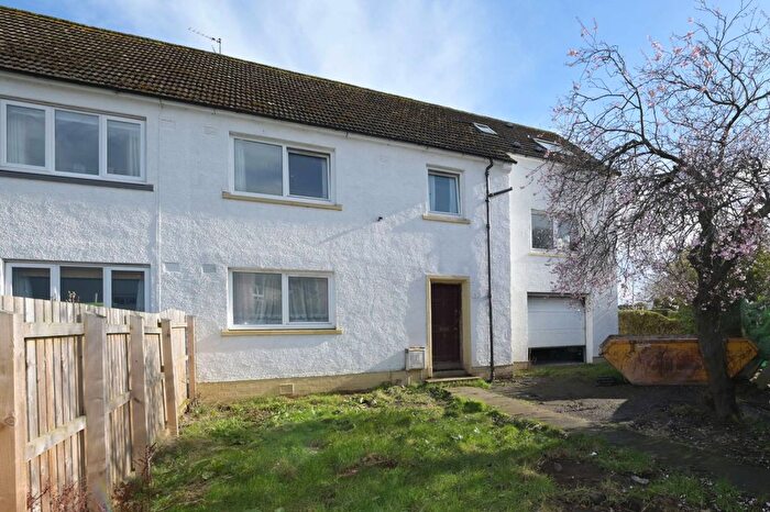 5 Bedroom Semi Detached House For Sale In Groathill Road North, Drylaw, Edinburgh, EH4