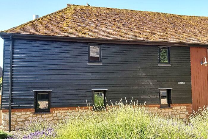 2 Bedroom Barn Conversion For Sale In Boyton Court Road, Sutton Valence, Kent, ME17