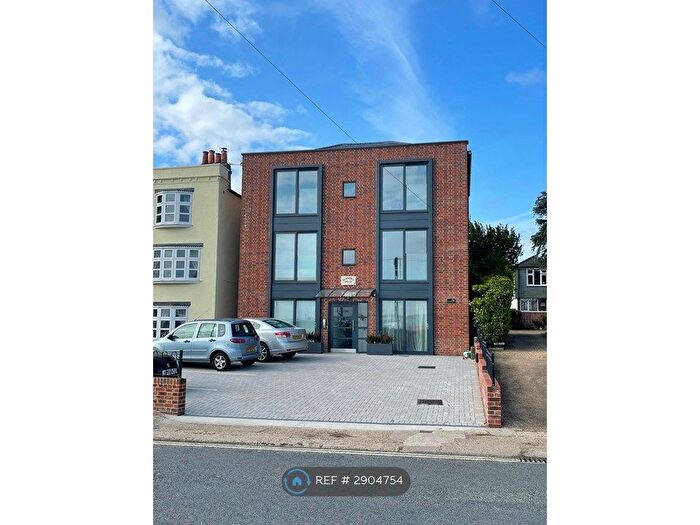 2 Bedroom Flat To Rent In Clarence House, Gosport, PO12