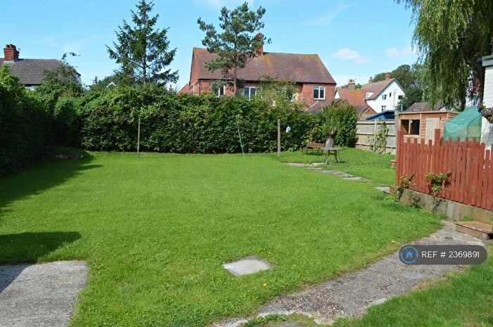 1 Bedroom Flat To Rent In St. Andrews Drive, Skegness, PE25