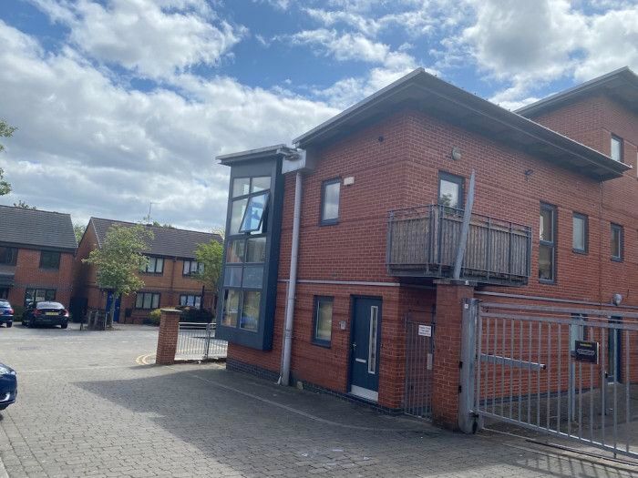 1 Bedroom Flat To Rent In Rickman Drive, Rickman Drive, Edgbaston, Birmingham, B15