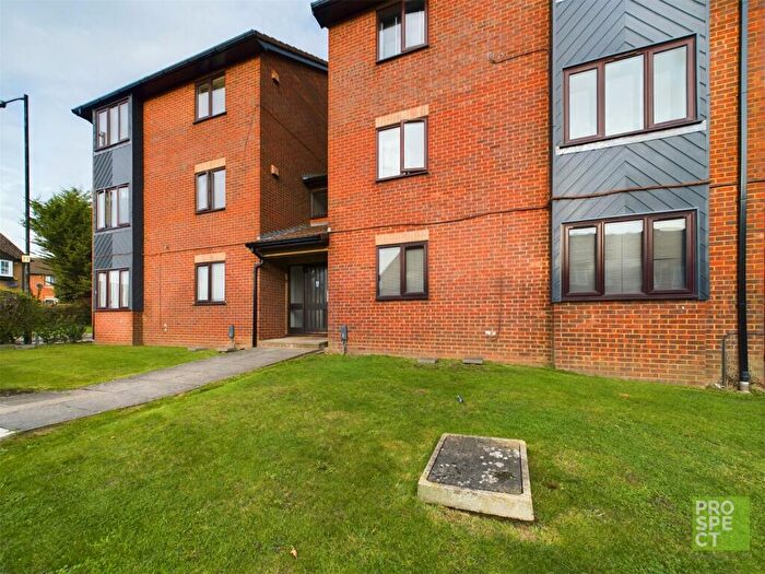 1 Bedroom Apartment To Rent In Bruce Close, Cippenham, Slough, Berkshire, SL1