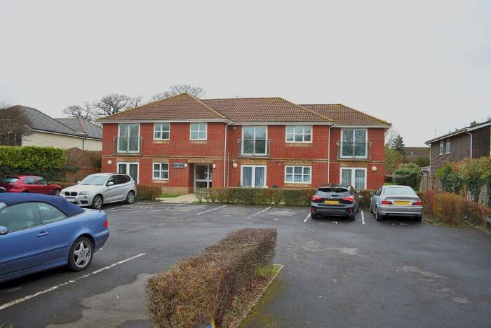 1 Bedroom Flat To Rent In Hambledon Road, Waterlooville, PO7