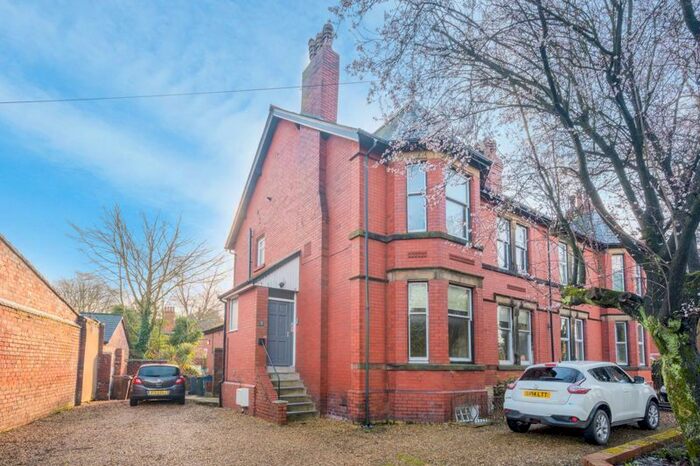 2 Bedroom Flat To Rent In Knowsley Road, Ormskirk, L39