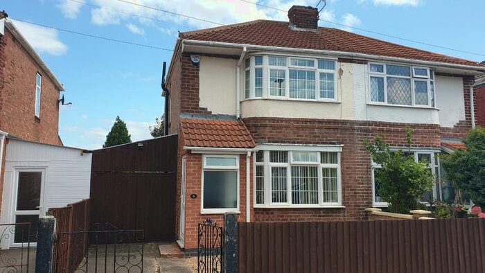 3 Bedroom Semi-Detached House To Rent In Brackenthwaite, Belgrave, Leicester, LE4