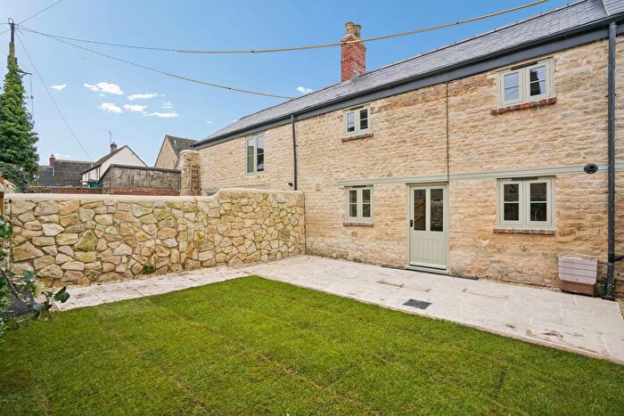 2 Bedroom Terraced House For Sale In Church Street, Ducklington, OX29