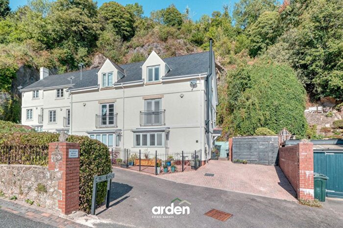 4 Bedroom Semi-Detached House For Sale In Hillside Close, Malvern, WR14