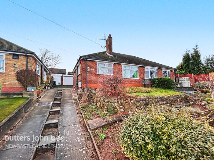 2 Bedroom Semi-Detached Bungalow For Sale In Haven Grove, Newcastle, ST5