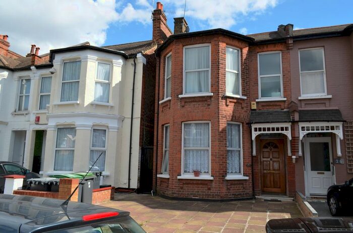 1 Bedroom Flat To Rent In Palmerston Road, London, N22