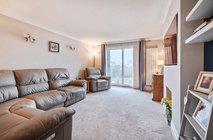 6 Bedroom Semi-detached House For Sale In Clennon Park, Paignton, Devon, TQ4