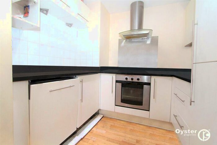 1 Bedroom Apartment To Rent In Ilford Hill, Ilford, IG1