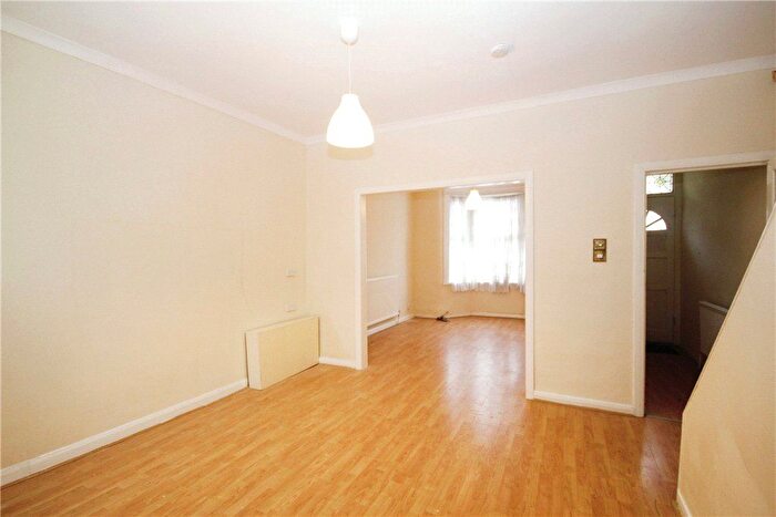 2 Bedroom Terraced House To Rent In Watcombe Road, London, SE25