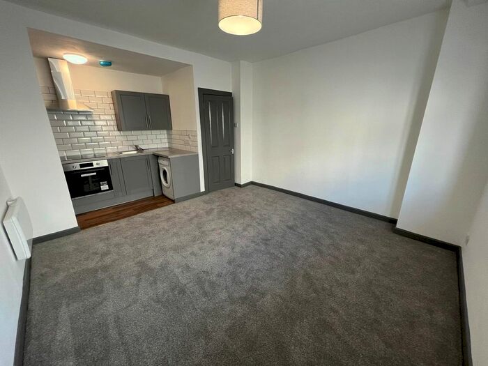 1 Bedroom Flat To Rent In Oxford Street, Weston-Super-Mare, BS23