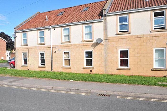 2 Bedroom Flat For Sale In Carpenters Lane, Keynsham, Bristol, BS31