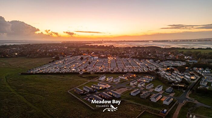 2 Bedroom Park Home For Sale In Manor Road, Hayling Island, PO11