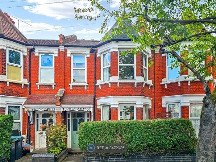 3 Bedroom Terraced House To Rent In Northcott Avenue, London, N22