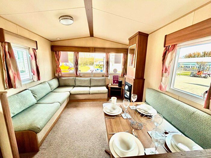 2 Bedroom Caravan For Sale In Sand Le Mere Holiday Park, HU12