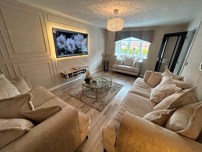3 Bedroom Detached House For Sale In Longridge Drive, Bootle, L30