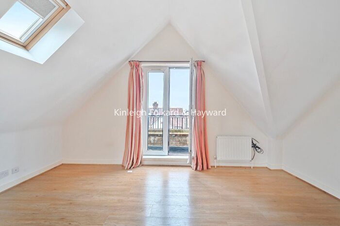 1 Bedroom Flat To Rent In Market Place, London, N2