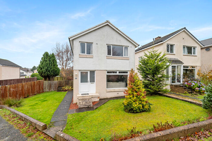 3 Bedroom Detached House For Sale In Kinloch Road, Newton Mearns, G77
