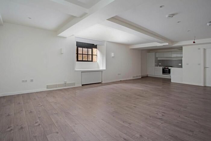 1 Bedroom Flat To Rent In Springfield, London E8