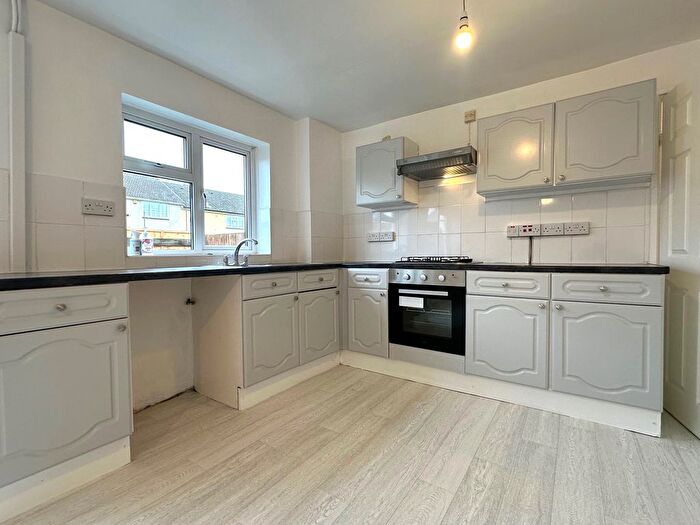 4 Bedroom Property To Rent In Kilndown Close, Kingsnorth, Ashford, TN23