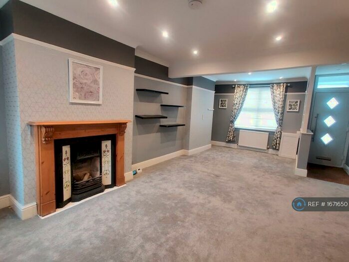 2 Bedroom Terraced House To Rent In Cecil Road, Gloucester, GL1