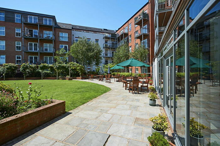 1 Bedroom Retirement Property For Sale In St. Marys Road, Market Harborough, LE16