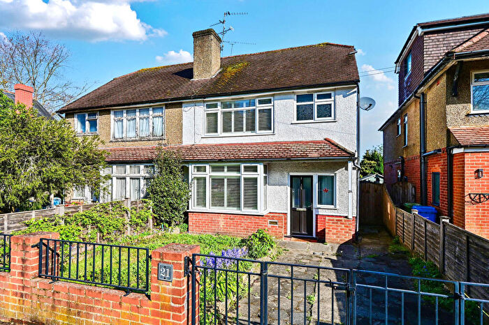 3 Bedroom Semi-Detached House To Rent In Lynchford Road, Farnborough, GU14