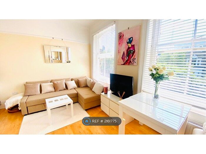 1 Bedroom Flat To Rent In Highbury Hill, London, N5